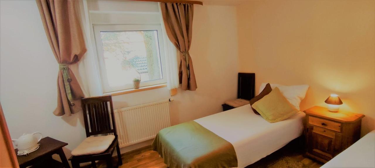 Gorski Widok Karpacz Apartamenty I Pokoje- Salon Kominkowy Exterior photo