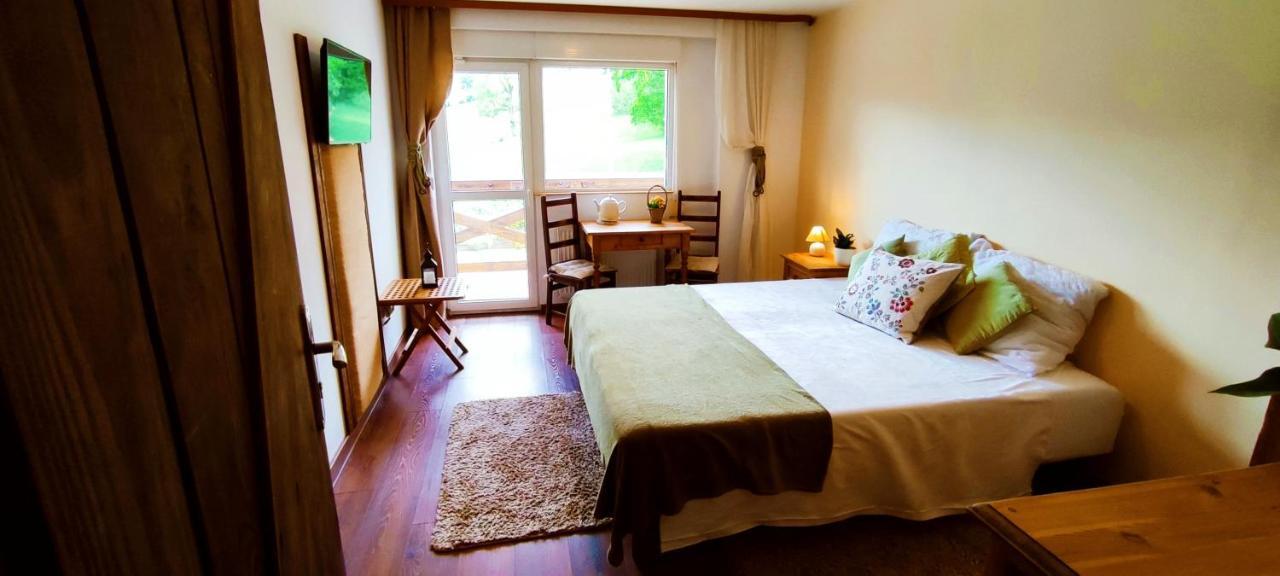 Gorski Widok Karpacz Apartamenty I Pokoje- Salon Kominkowy Exterior photo