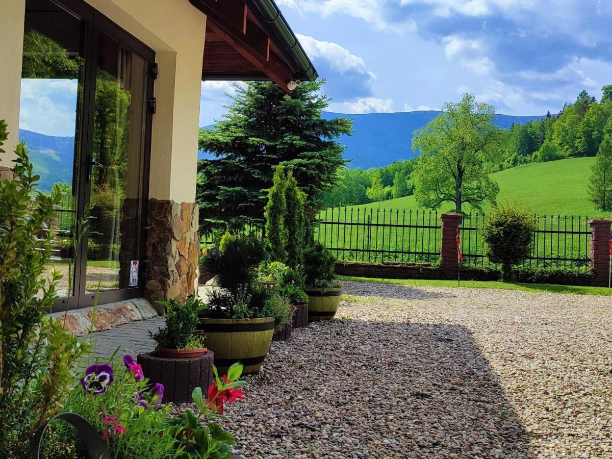 Gorski Widok Karpacz Apartamenty I Pokoje- Salon Kominkowy Exterior photo